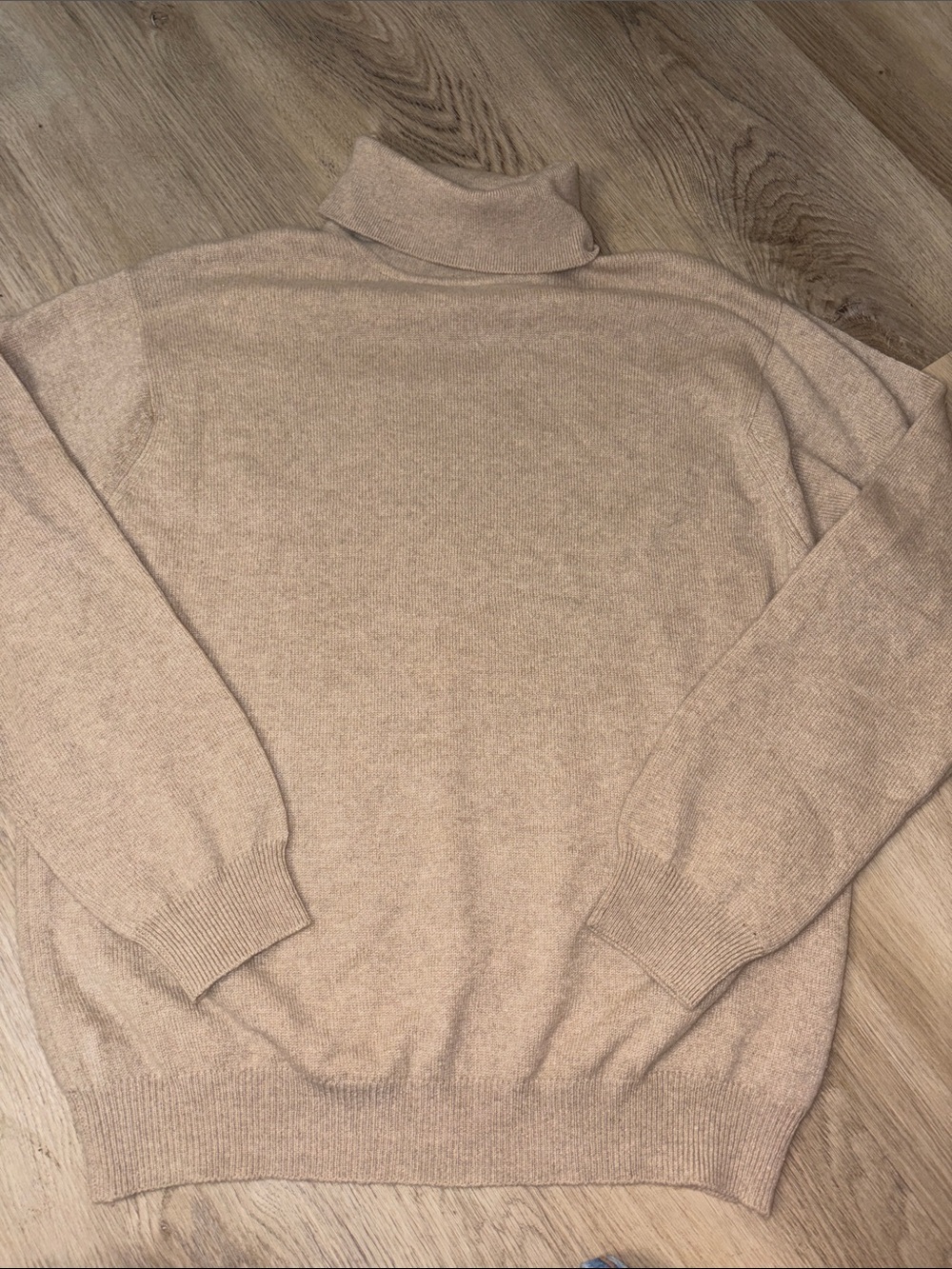 Vintage Charter Club 100% Cashmere Beige tan Turtleneck Sweater Medium neutral